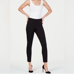 Tahari Juliette Black Ankle Pants